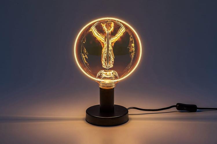żarówka-led-filament-e27-bursztyn-4W-320lm-2.jpg