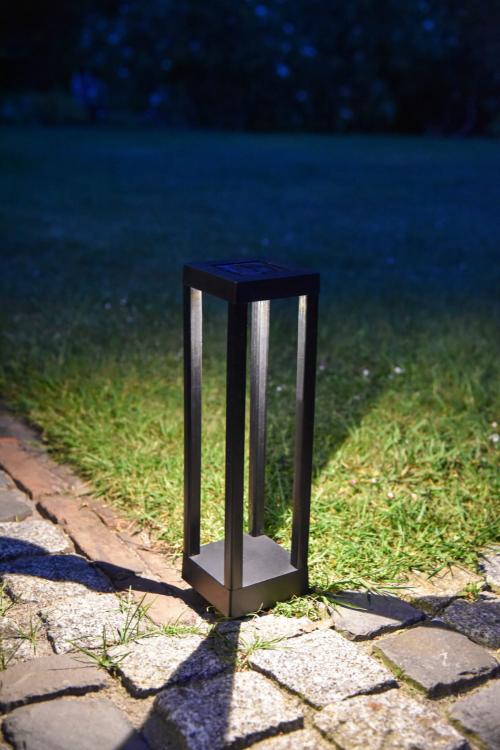 Lampa-solarna-stojąca-słupek-46cm-czarna-3.jpg