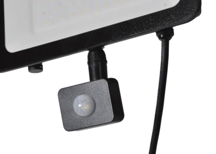 halogen-naswietlacz-led-Atria-PIR-100W-6000K-9000lm-IP65-2.jpg
