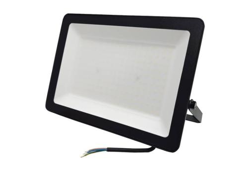 Naświetlacz-halogen-150W-13500lm-4500K-IP65-1.jpg
