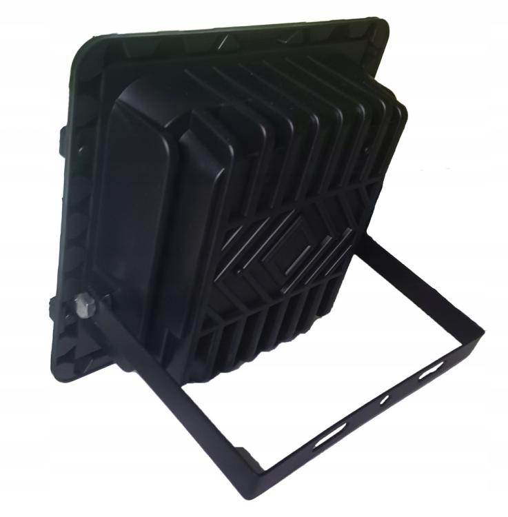 HALOGEN-LAMPA-PREMIUM-SOLARNA-LED-300W-OSOBNY-PANEL-PILOT-IP67-1.jpg