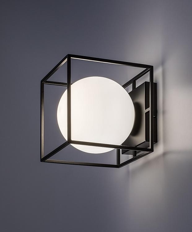 Lampa-kinkiet-elewacyjna-kula-na-żarówkę-e14-ip44-czarna-2.jpg