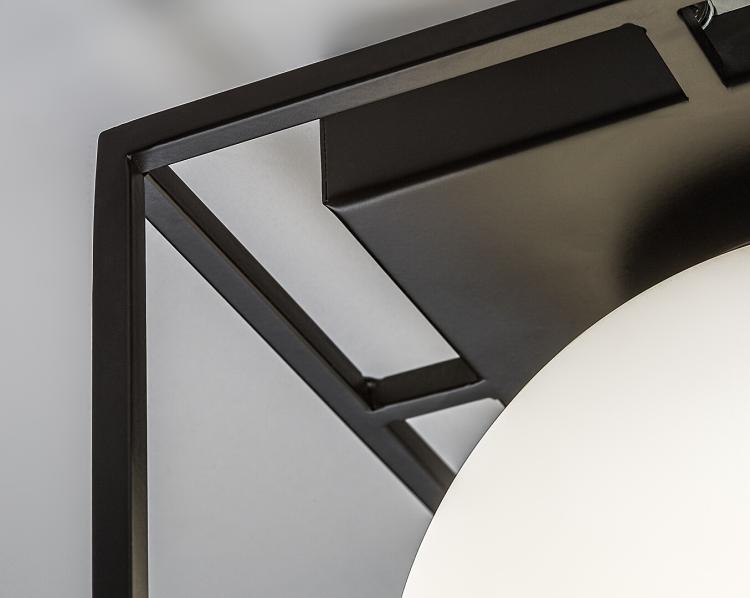Lampa-kinkiet-elewacyjna-kula-na-żarówkę-e14-ip44-czarna-5.jpg