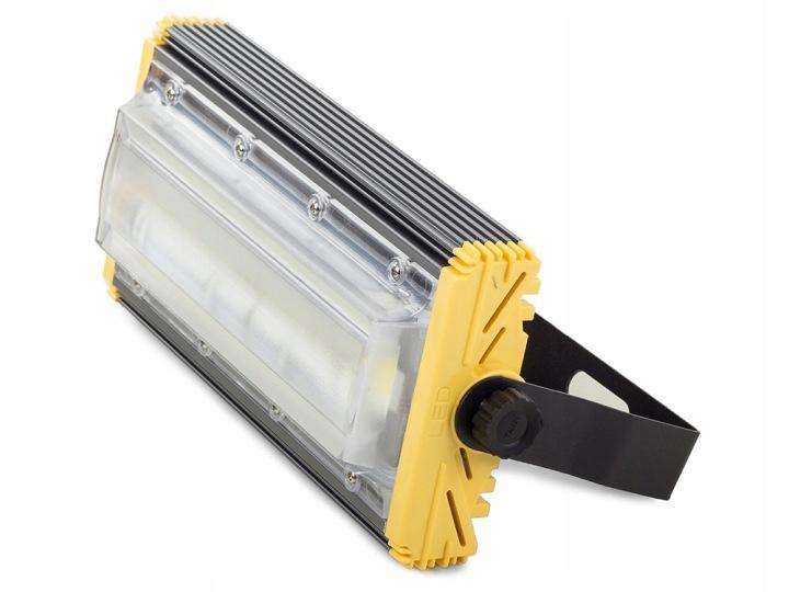 lampa-naswietlacz-halogen-LED-50W-hermetyczny-IP65-do-ogrodu-6000lm-IP65.jpg