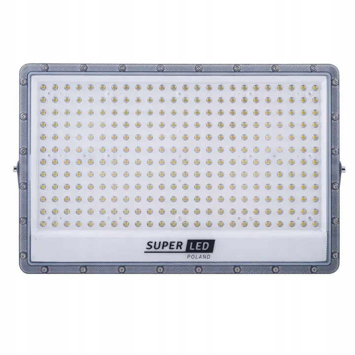 Halogen-Naswietlacz-LED-bialy-zimny-33000-lm-300-W-IP65-1.jpg
