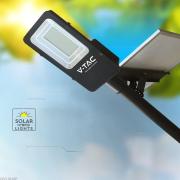 Lampa-solarna-hybrydowa-50W-ip65-czarna-2.jpg