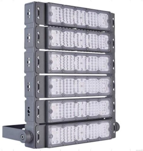 lampa-naswietlacz-halogen-LED-Mador-300W-39000lm-IP65.jpg