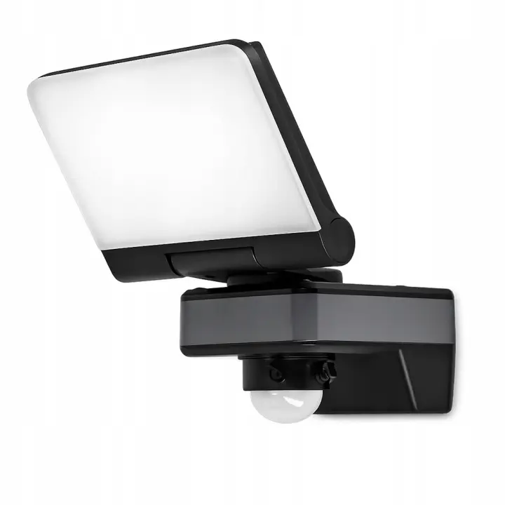 Halogen-Naswietlacz-LED-24W-2880lm-czujnik-PIR-Regulowany-czarny-IP65.jpg