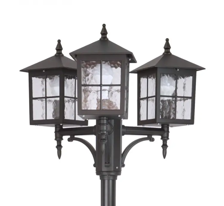 Latarnia-lampa-parkowa-Retro-Wenecja-2,8m-zarowka-E27-Czarna-IP43-1.jpg
