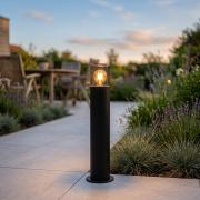 Lampa-Ogrodowa-Stojaca-Zewnetrzna-Slupek-do-Ogrodu-60cm-LED-E27-Czarna-IP54-1.jpg