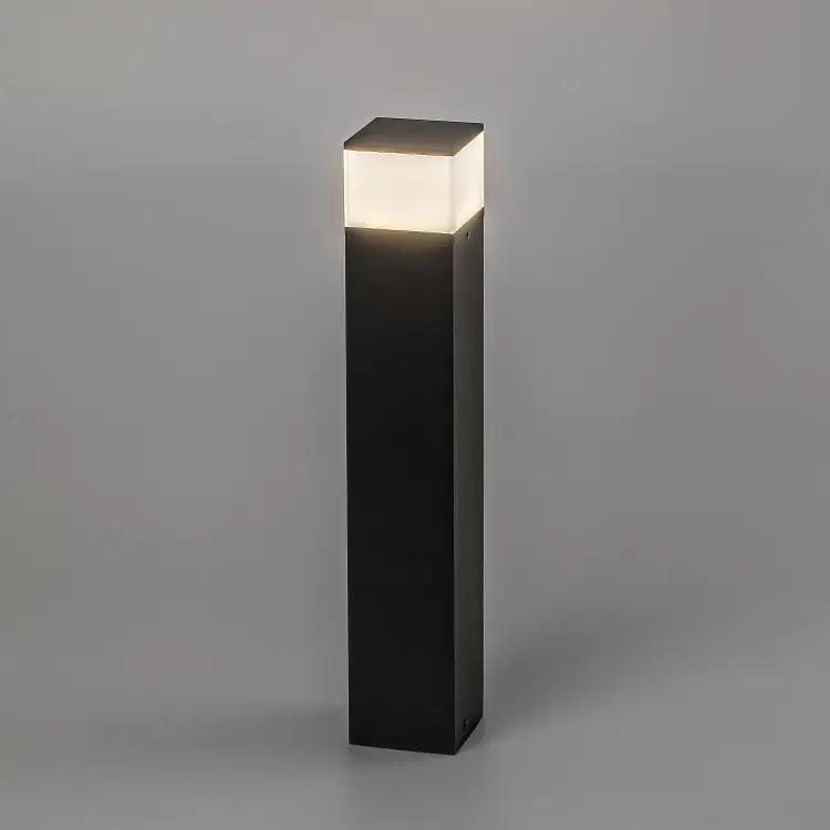 Słupek-ogrodowy-lampa-10W-4000K-wysokosc-40-cm-2-gniazda-230V-czarny-IP44-2.jpg