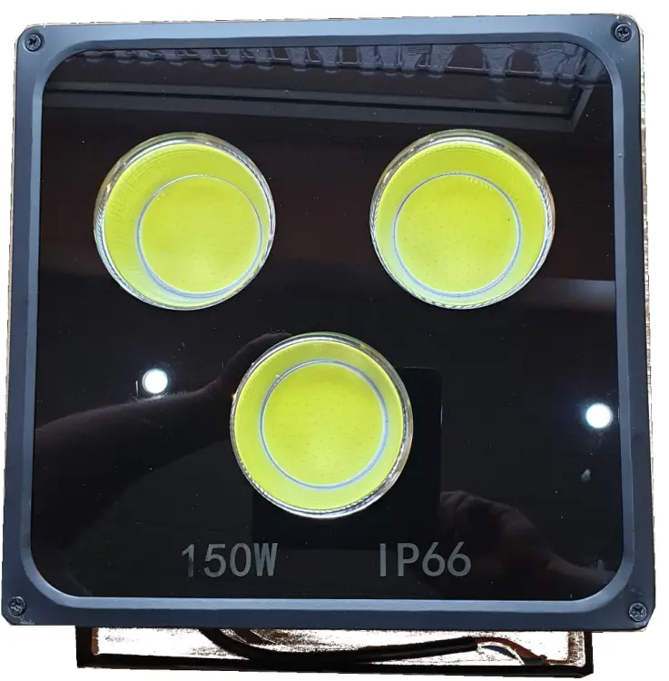 halogen-naswietlacz-led-150-wat.jpg