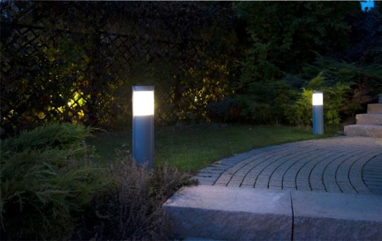 LAMPA-OGRODOWA-ZEWNETRZNA-LAMPA-STOJACA — kopia.jpg