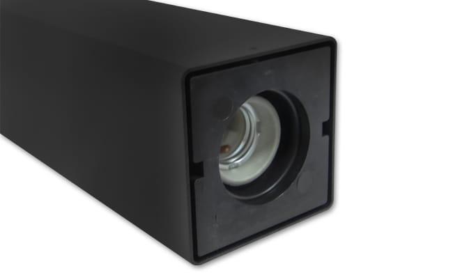 LAMPA-ZEWNETRZNA-CZARNA-SLUPEK